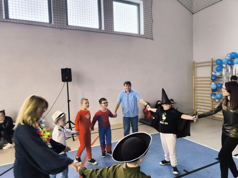 Zabawa karnawałowa w&nbsp;SOSW w&nbsp;Leżajsku – wspomnienia pełne tańca i&nbsp;radości!